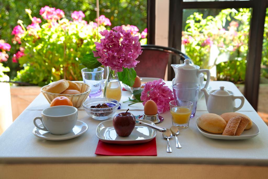 Hotel San Filis San Felice del Benaco Eksteriør bilde