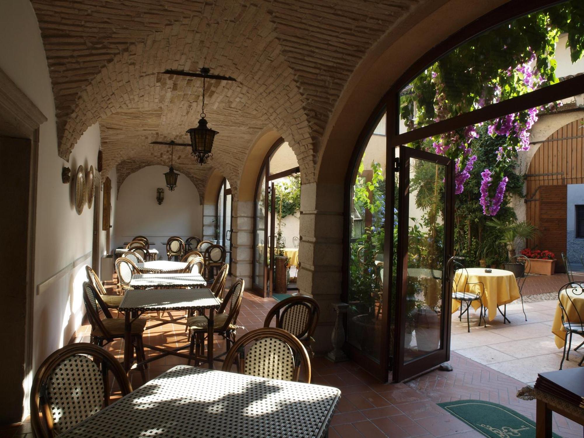 Hotel San Filis San Felice del Benaco Eksteriør bilde